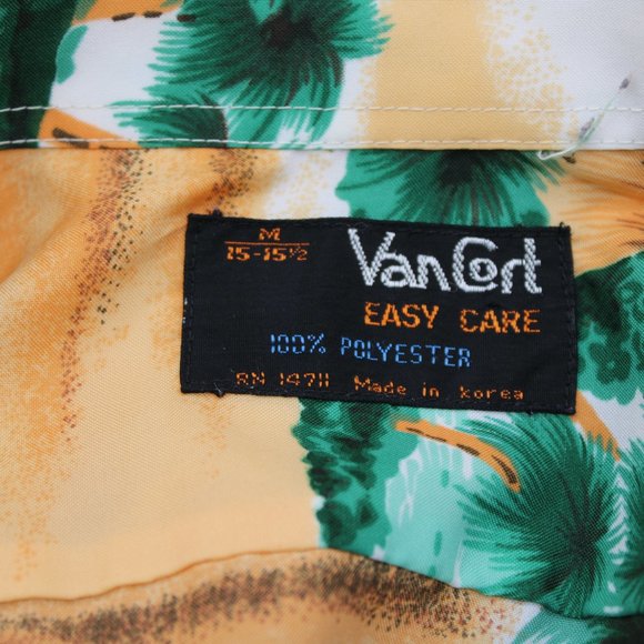 Vintage Hawaiian Shirt - Island and Tribal Pattern by Van Cort - Men's Medium - Picture 9 of 9